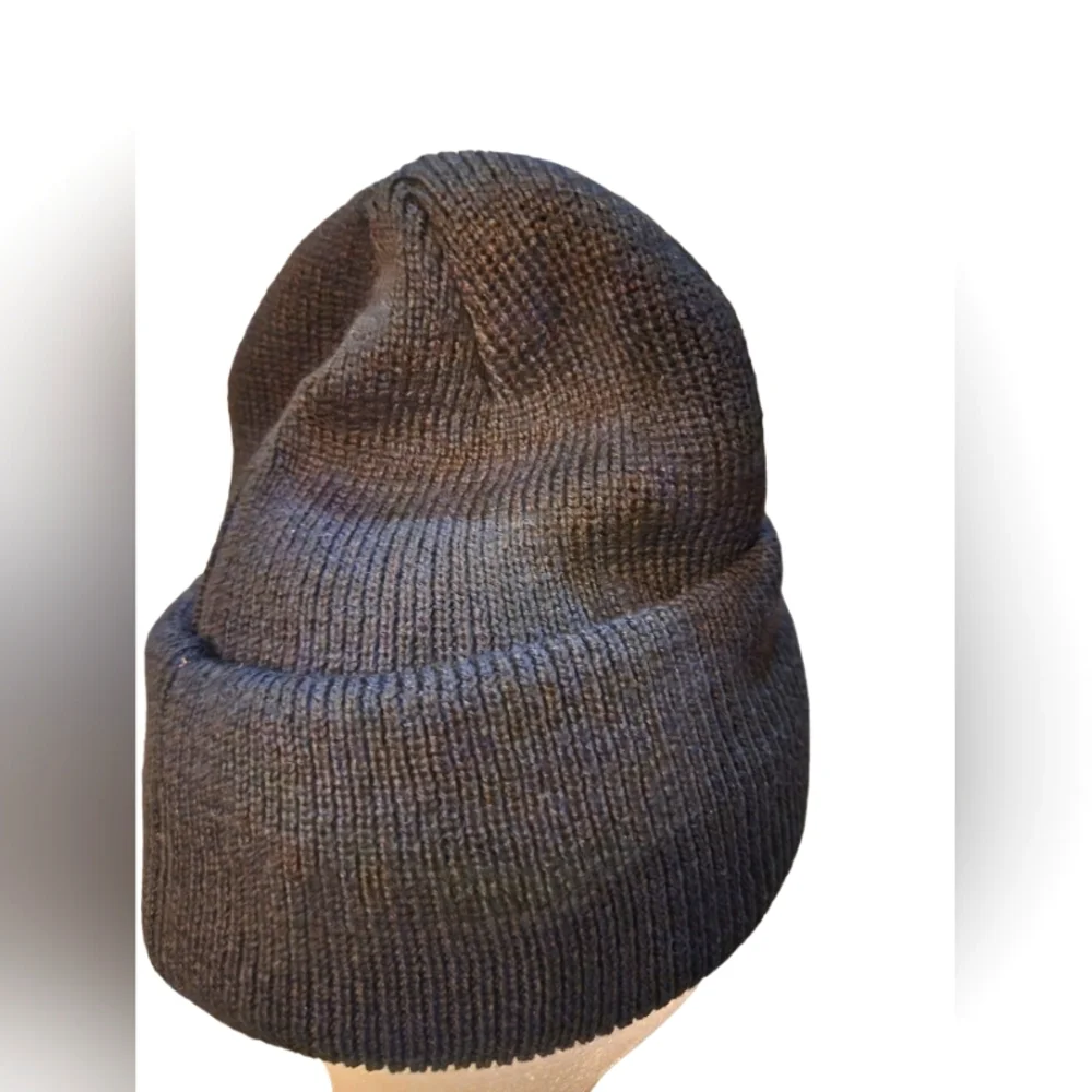 NWT Adidas Originals Trefoil Beanie! - Picture 2 of 2